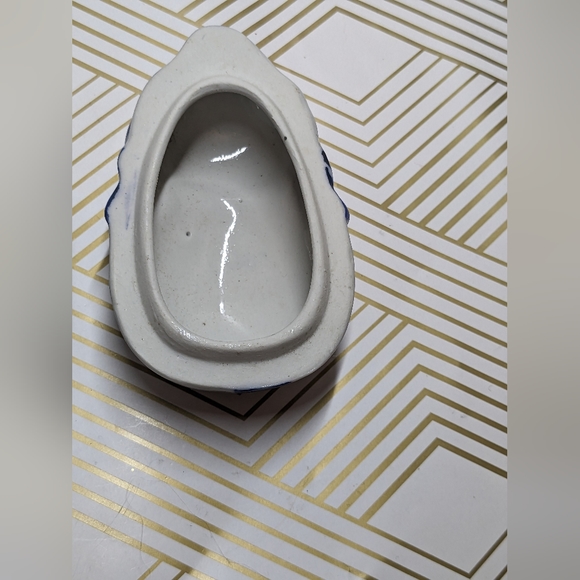 Beautiful Porcelain 3" x 5" Elephant Trinket Box Catch All Elephant Figurine... - Picture 3 of 10